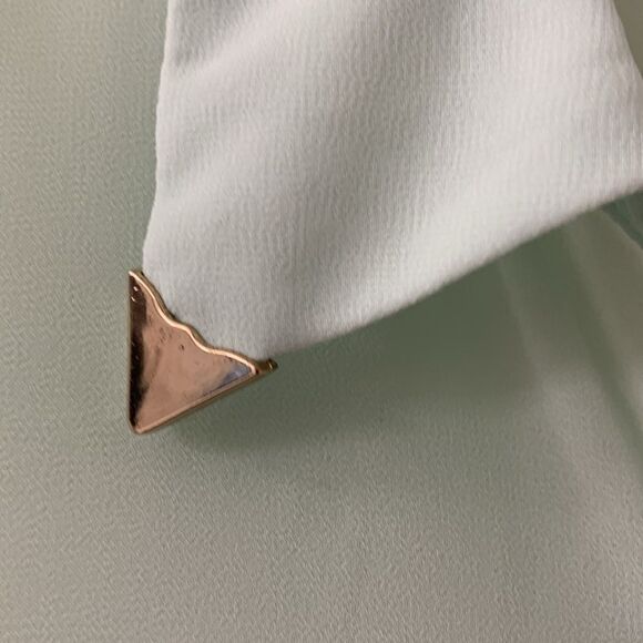 Forever 21 size small long sleeve mint sheer blouse - Picture 3 of 6